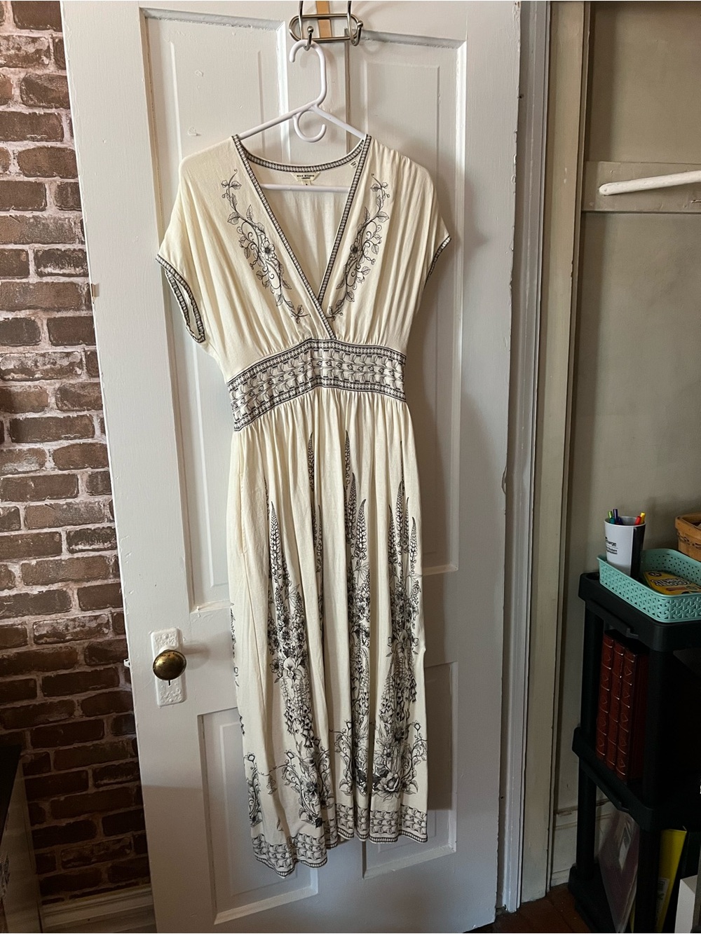 Max Studio Cream Embroidered V-Neck Maxi Dress with Black Trim